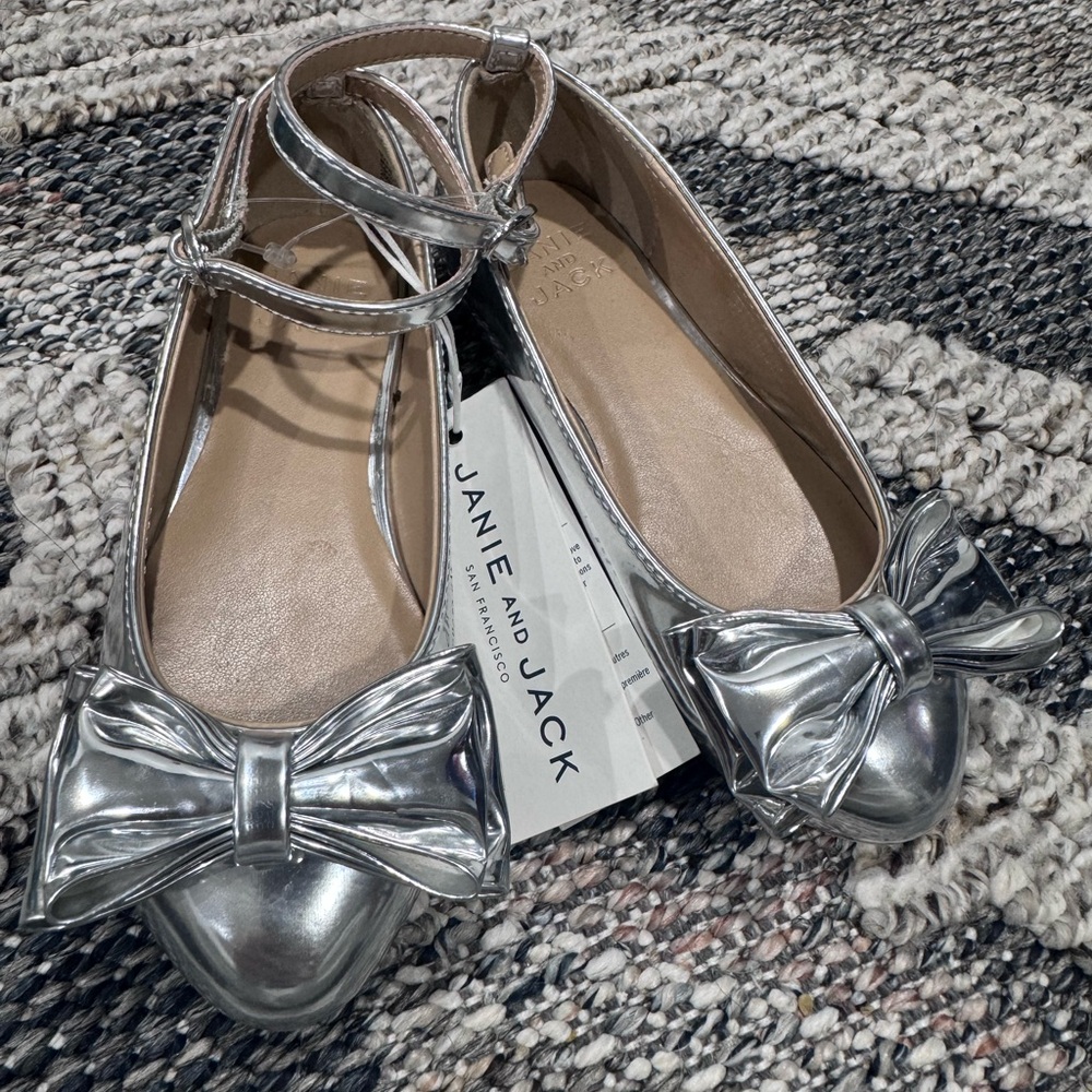 Janie and Jack Metallic Silver Bow Flats